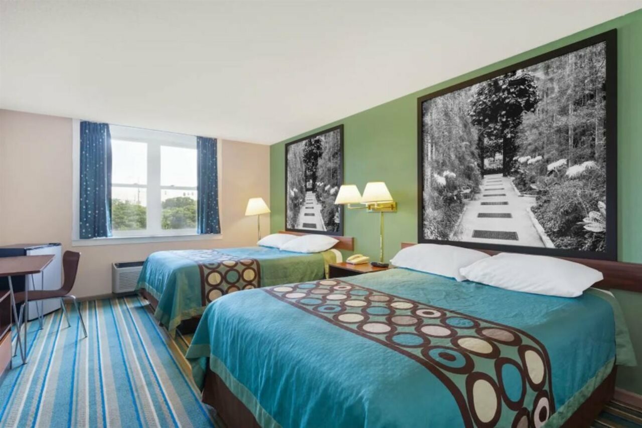 Фото Super 8 by Wyndham Harrisburg Hershey West