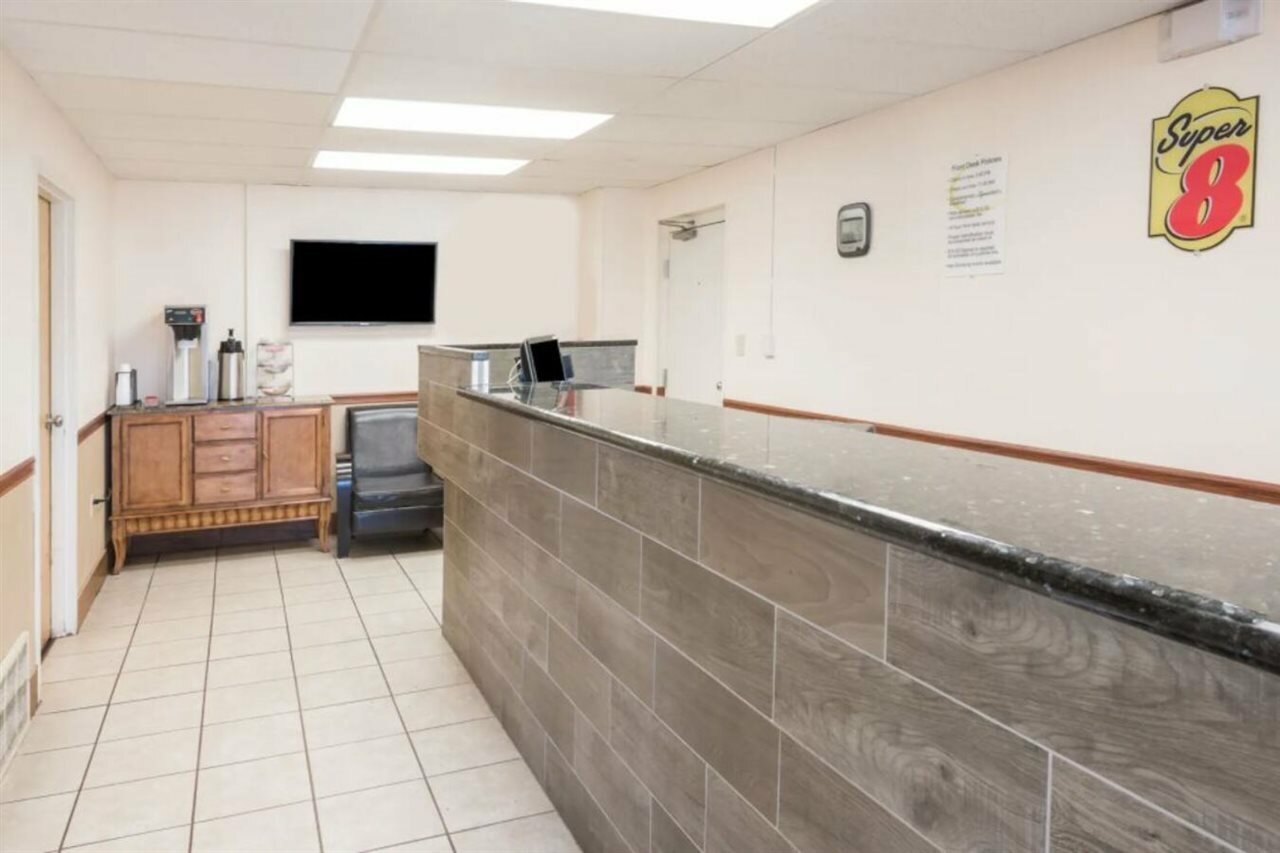 Фото Super 8 by Wyndham Columbus