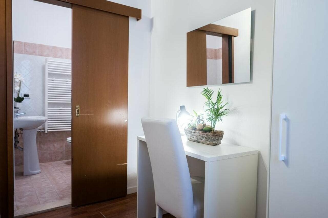 Фото Backpackers House Venice - Hostel