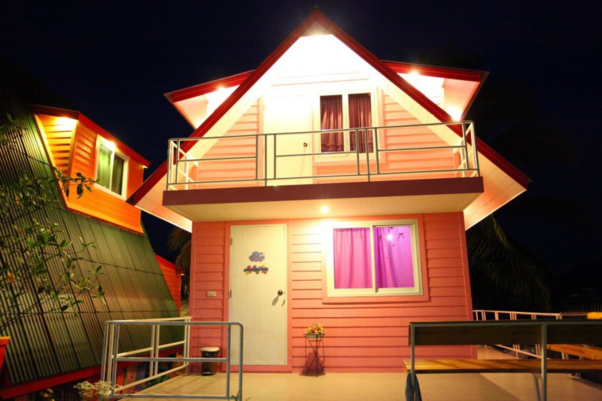 Фото A Houses Homestay