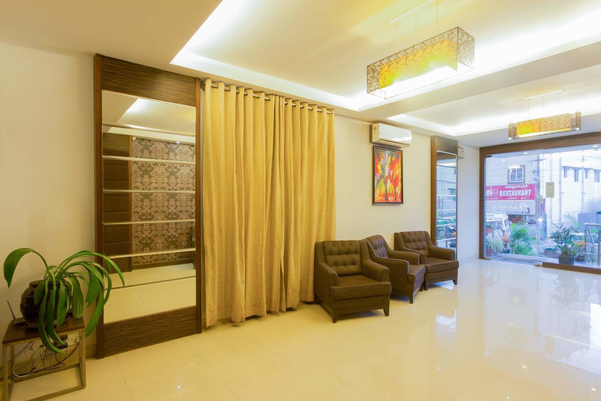 Фото FabHotel Astra Electronic City