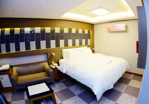 Гостиница Sugar Hotel в Кенджу