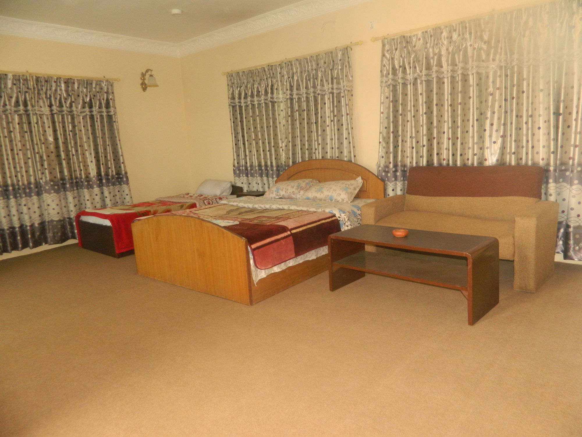 Фото Om Tara Guest House