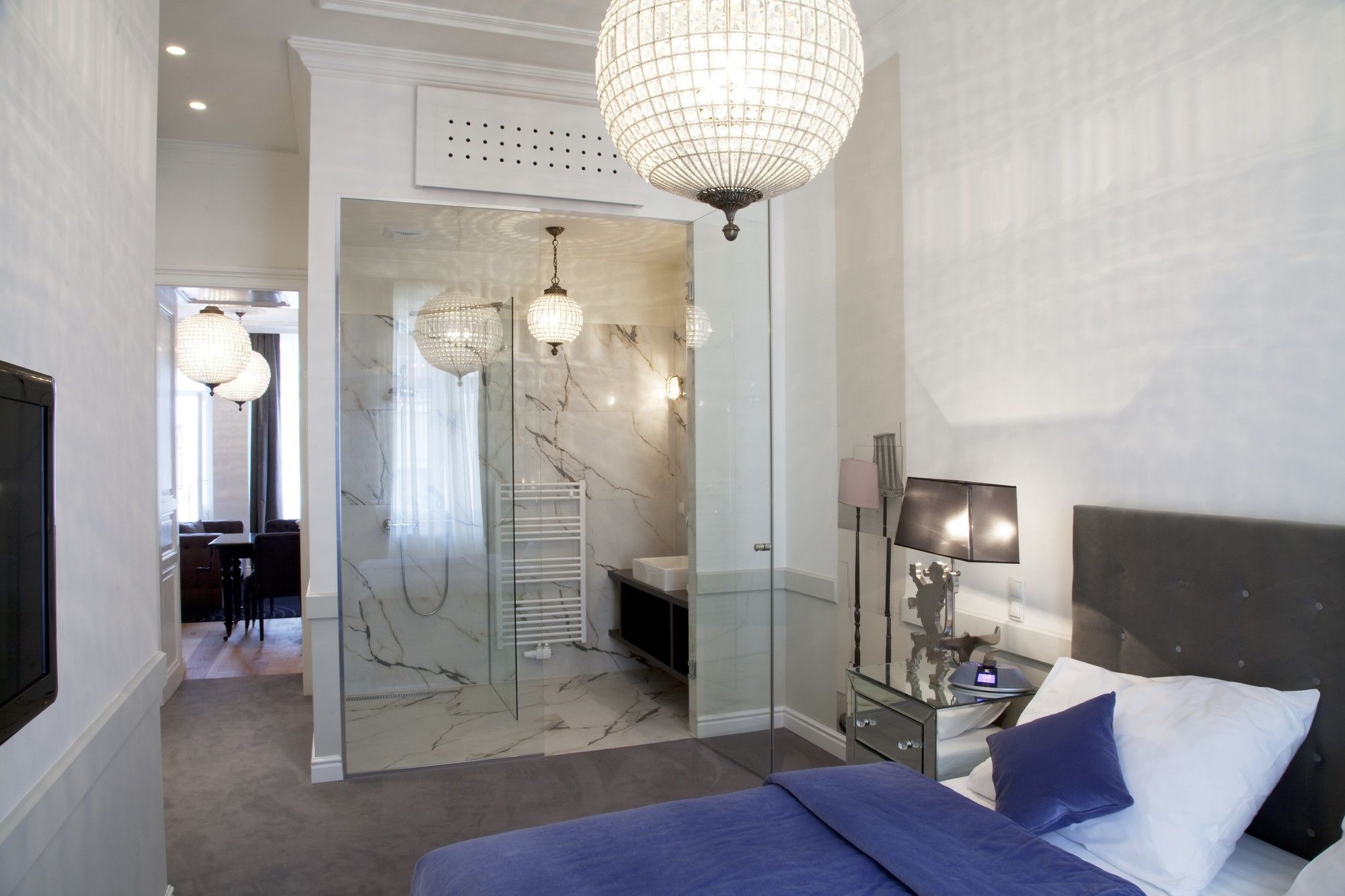 Фото 6 Rooms - Garnisongasse