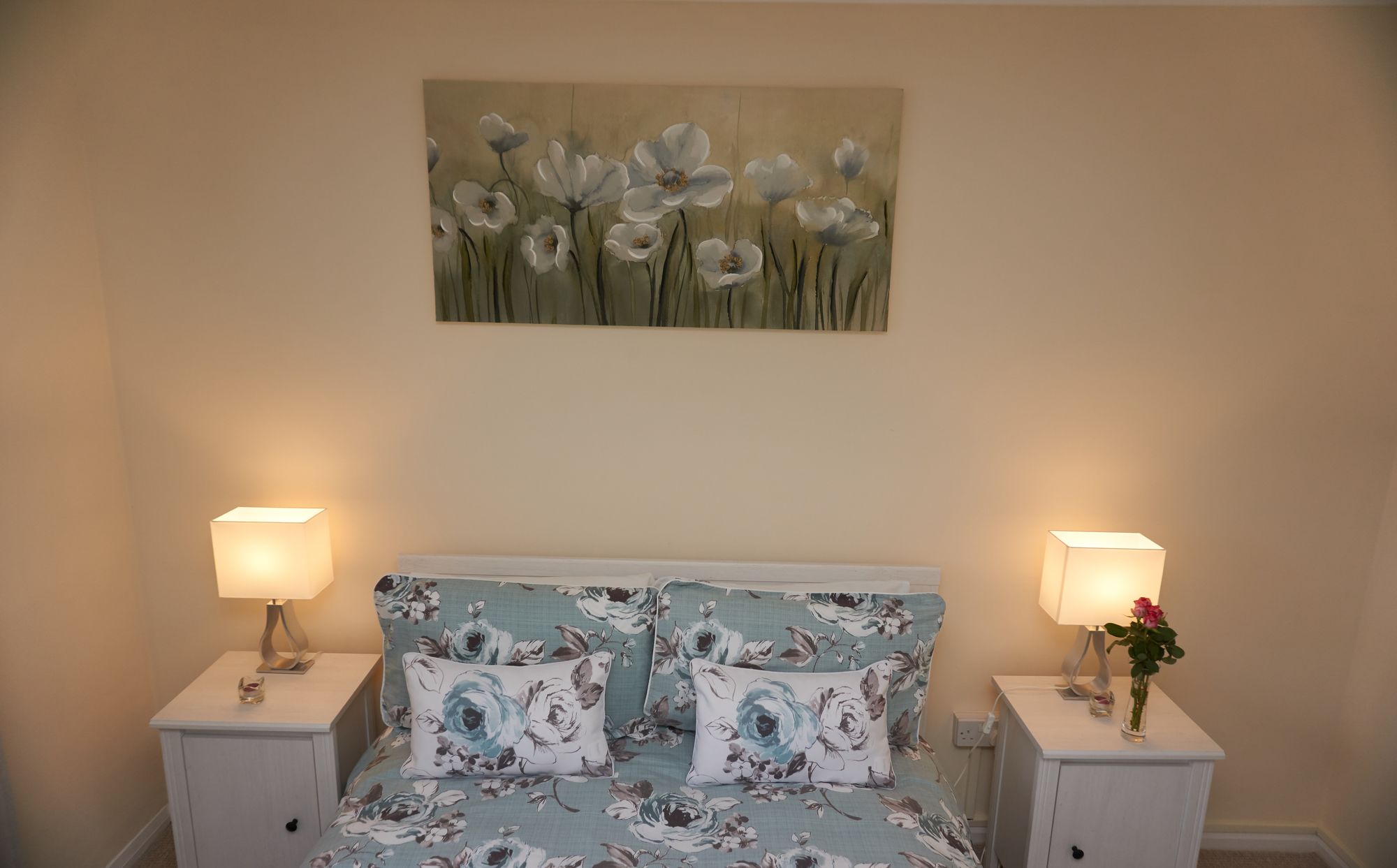 Фото Stay In Cardiff Cathay's Terrace Apartment