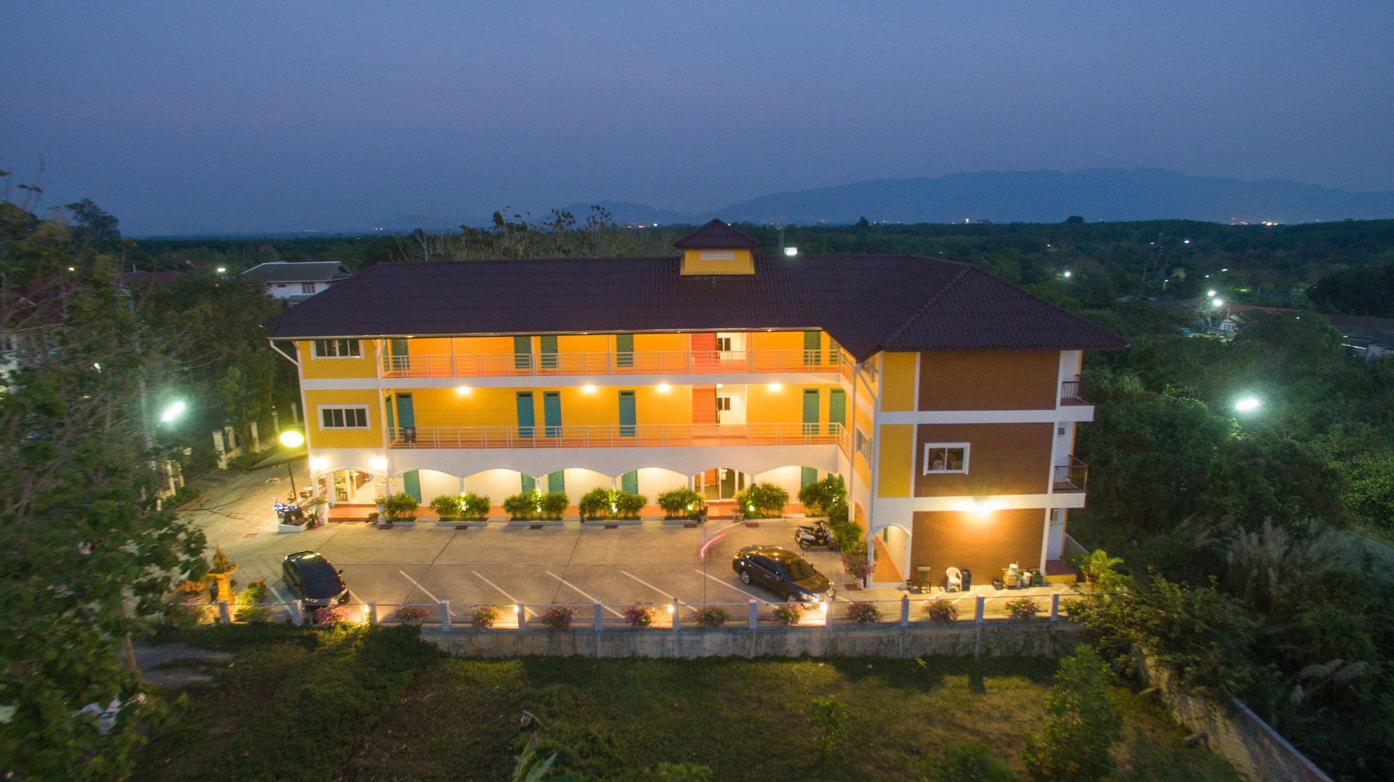 Фото Baan Lugchang