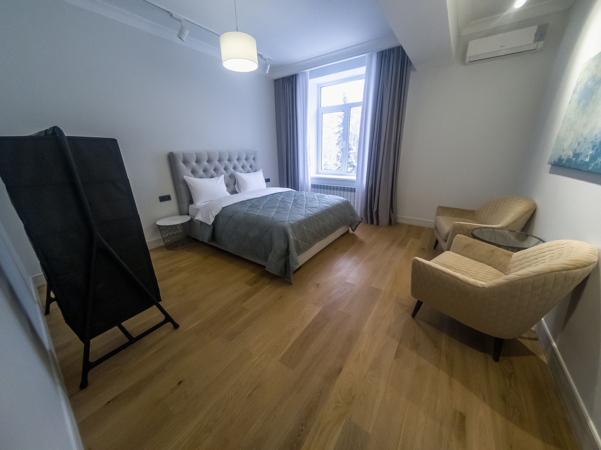 Фото Opera Apartments