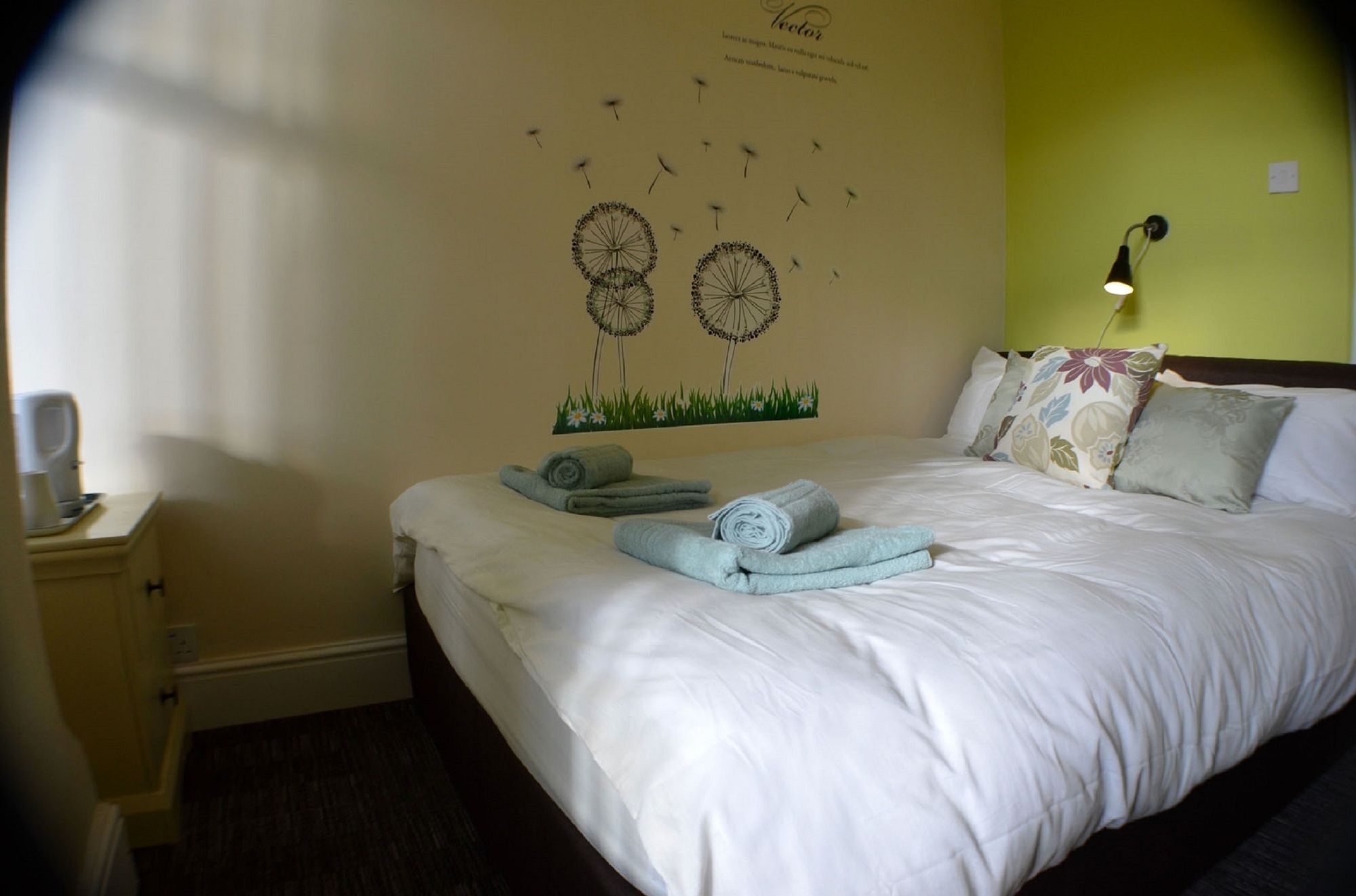 Фото Birchfields Guest House