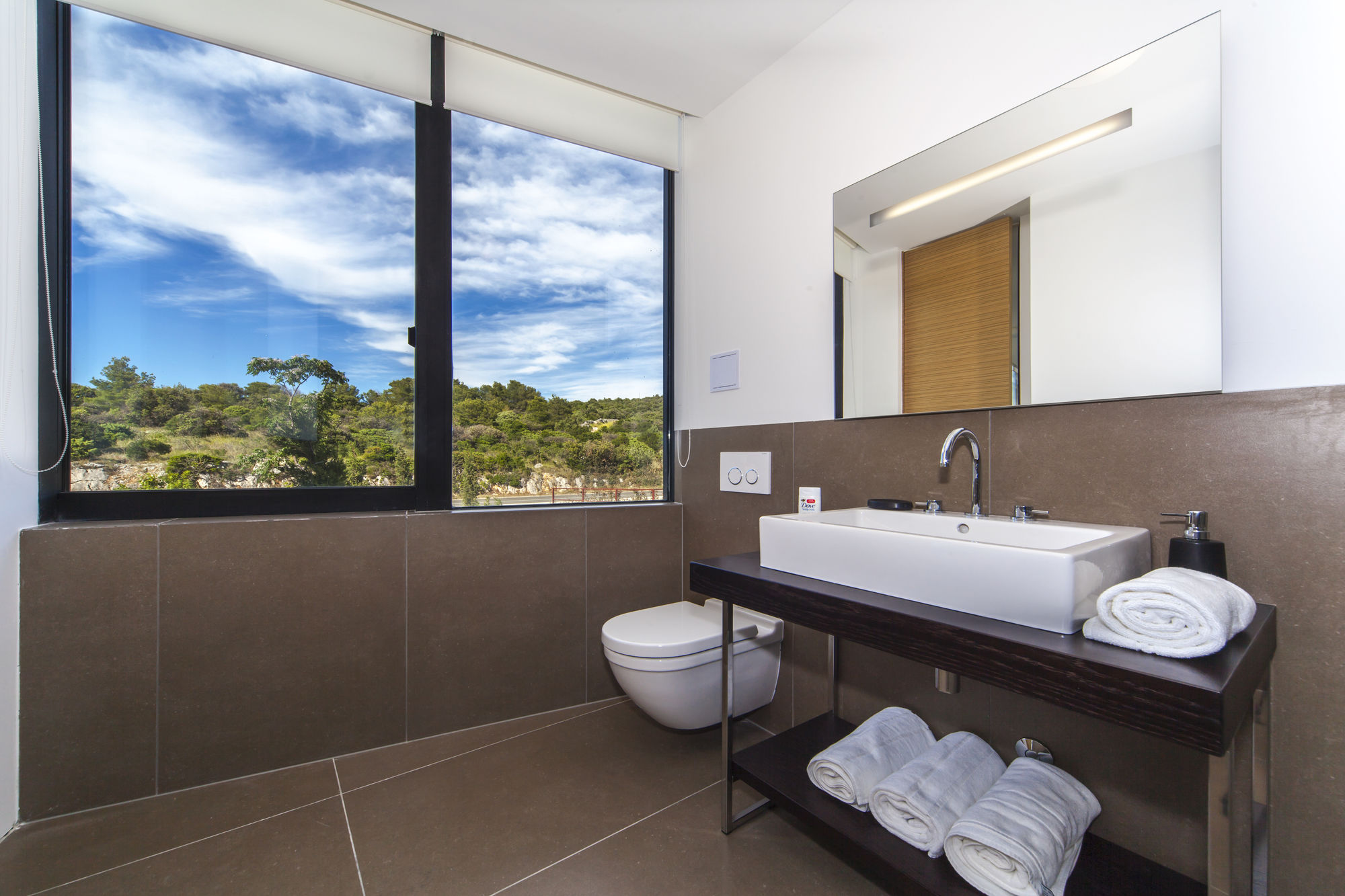 Фото Golden Rays Luxury Apartments