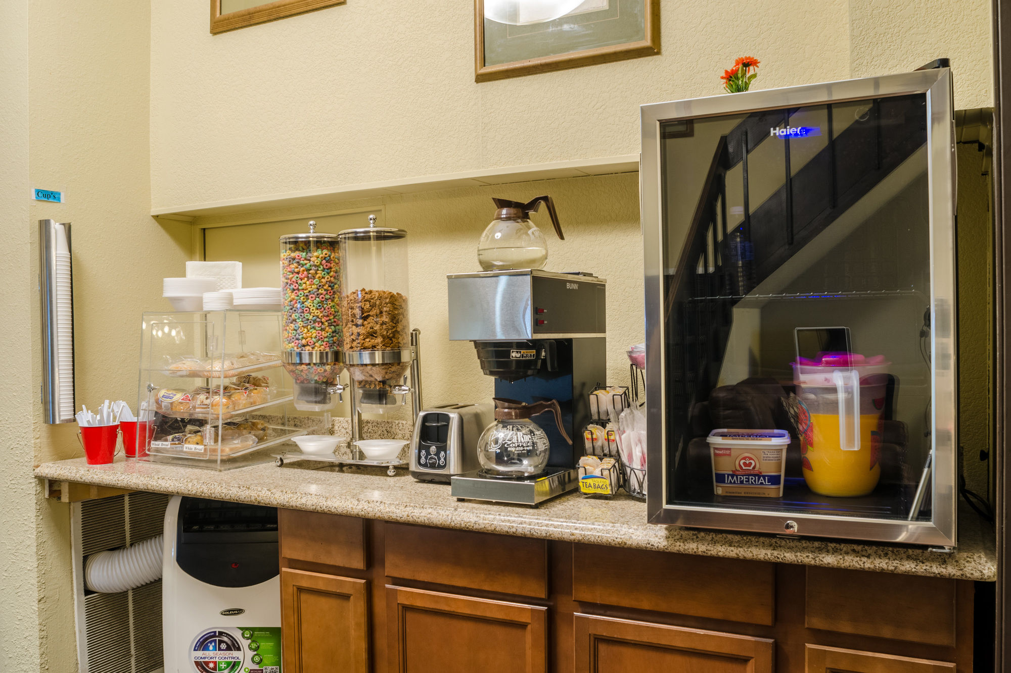 Фото Rodeway Inn