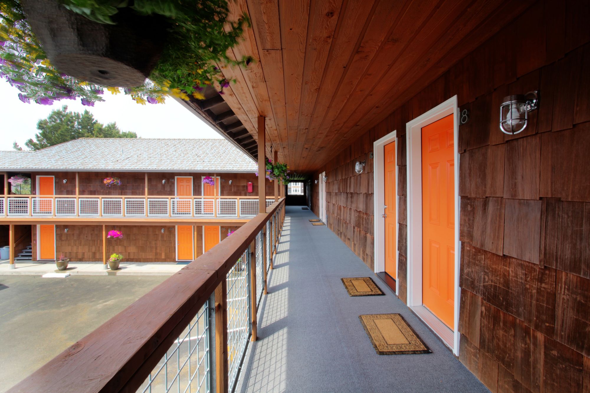 Фото Coast River Inn by Oyo Seaside