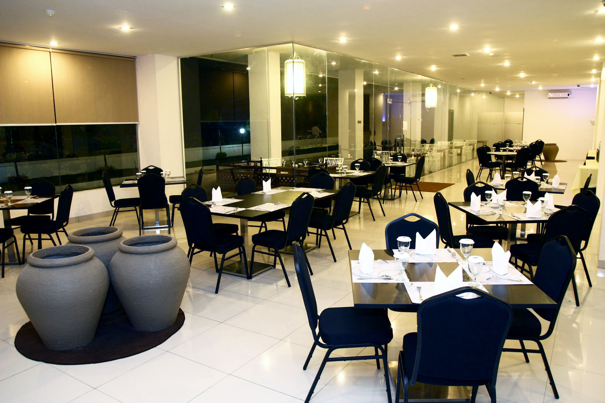 Фото Saka Hotel Medan