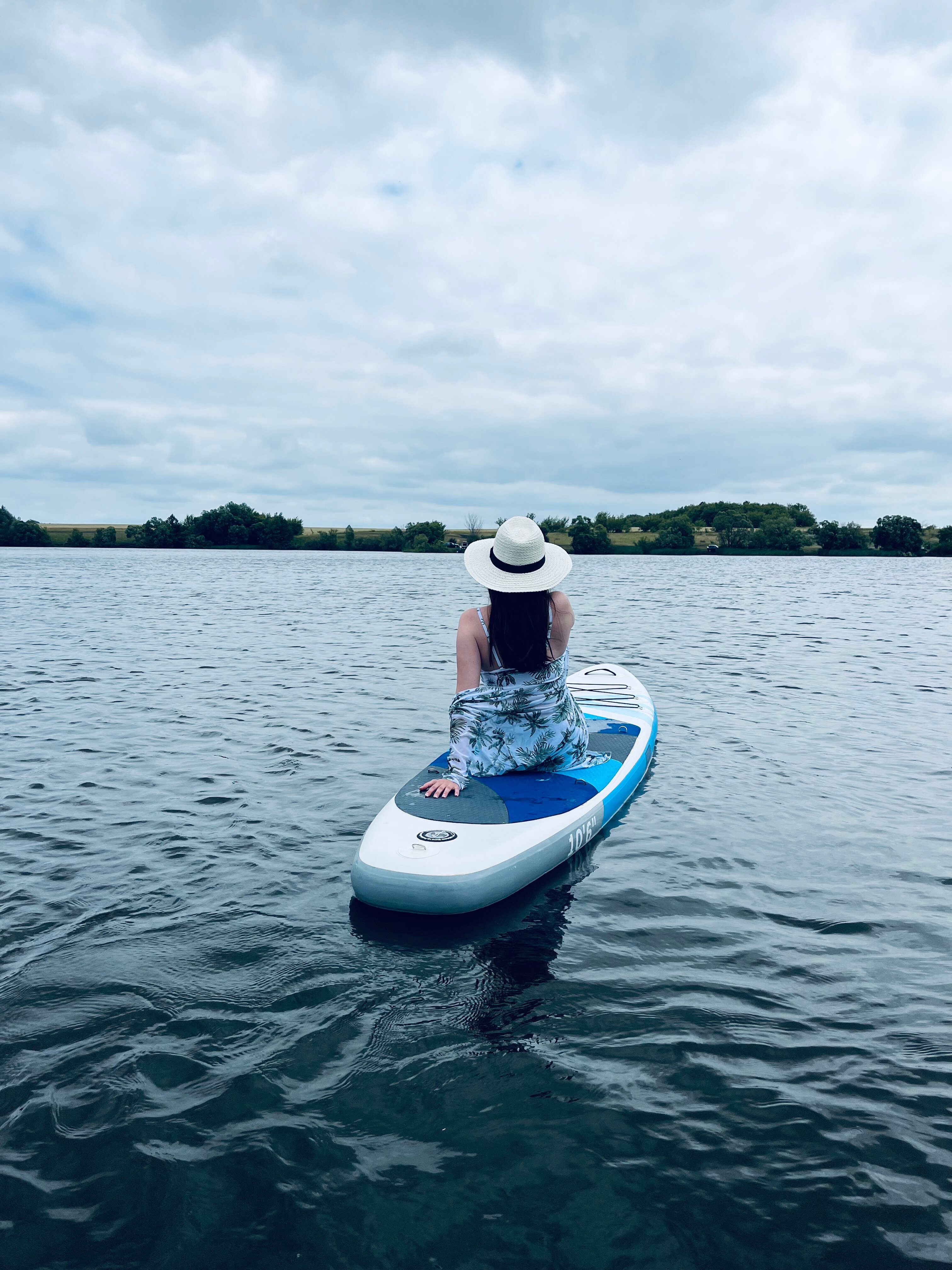 Фото Атмосфера