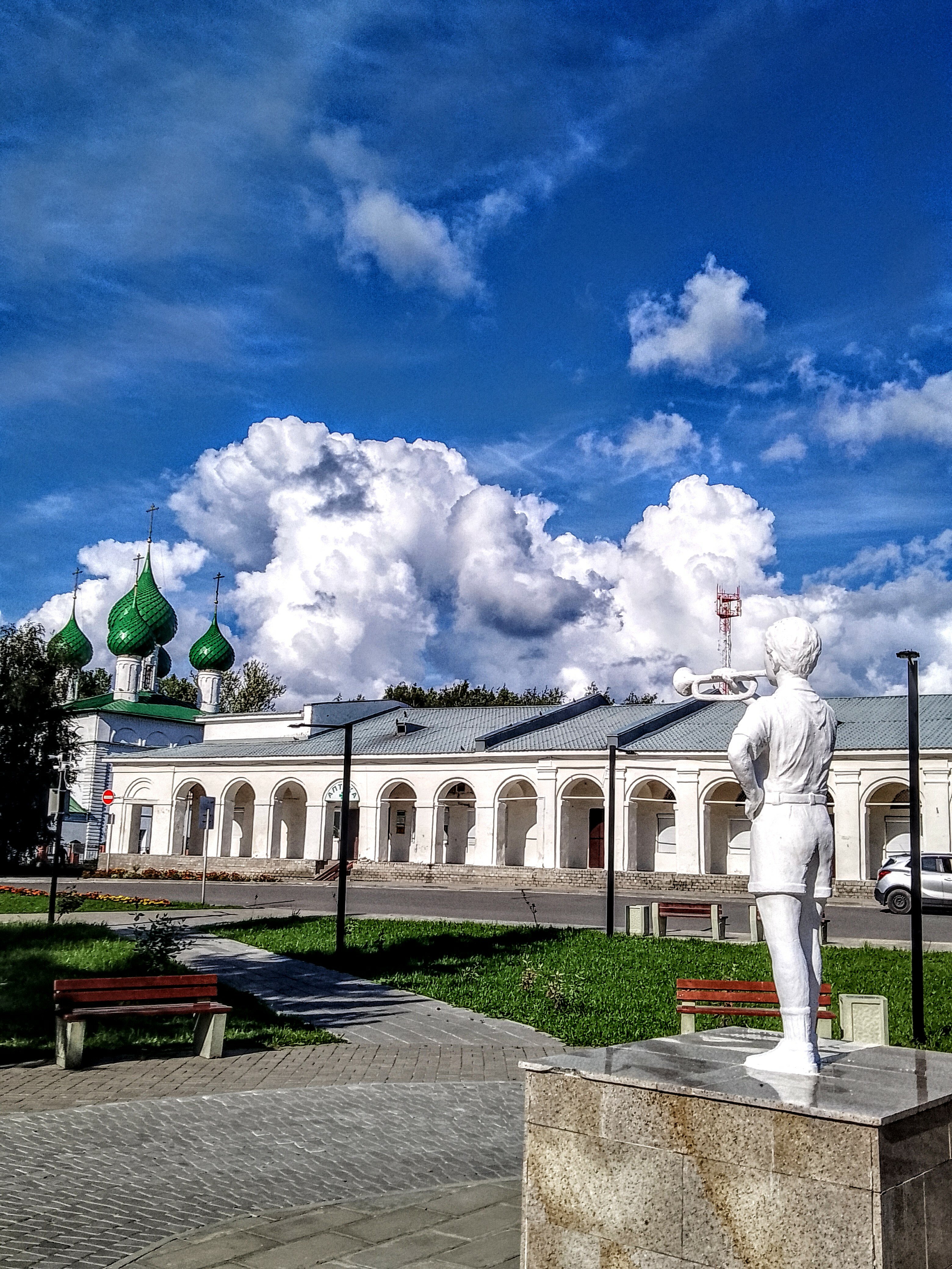 Фото Чудной двор