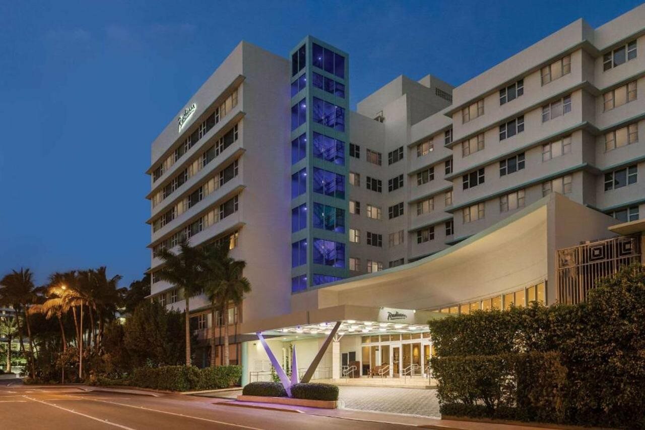 Фото Radisson Resort Miami Beach