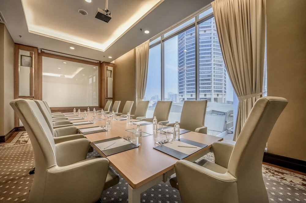 Фото St Giles Wembley Penang