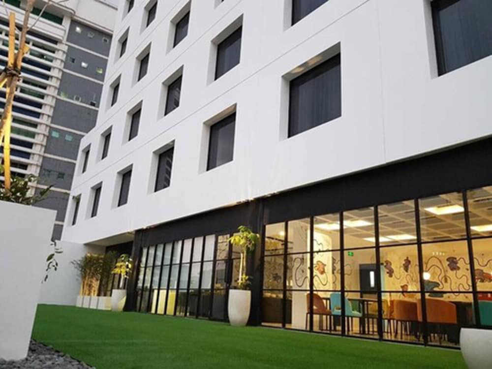 Фото De Braga by Artotel