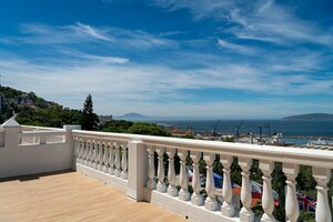 Гостиница The Rock Hotel