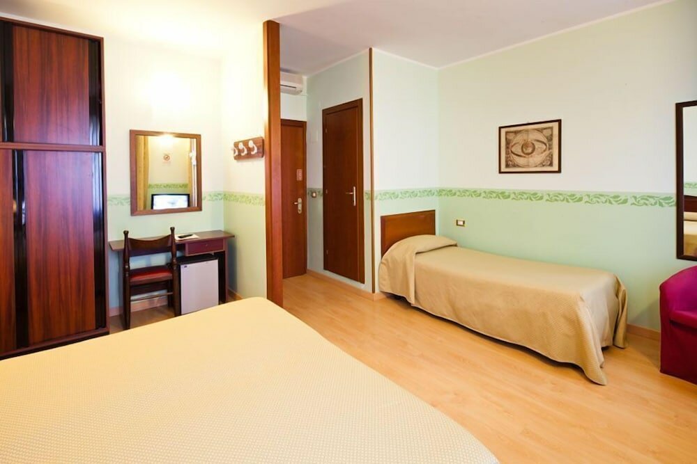 Фото Hotel Terminus & Plaza