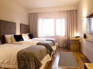 Гостиница Dazzler by Wyndham Asuncion