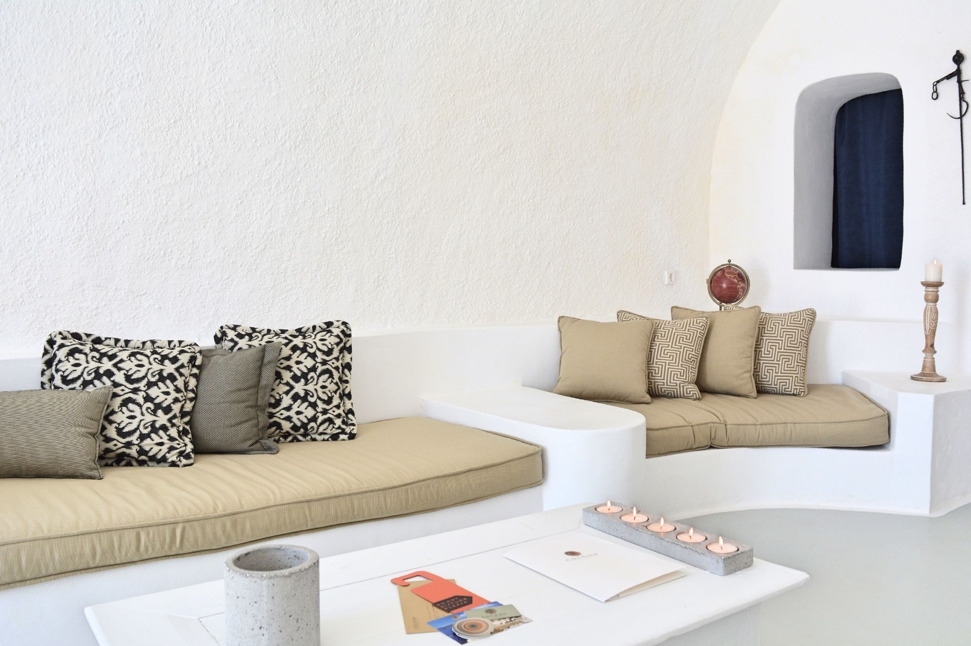 Фото Cocoon Suites