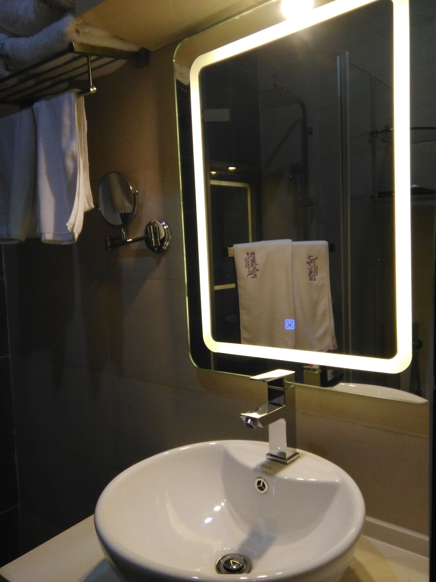 Фото Nirvana Inn