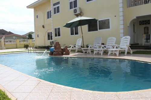 Гостиница Kingsbridge Royale Hotel в Аккре