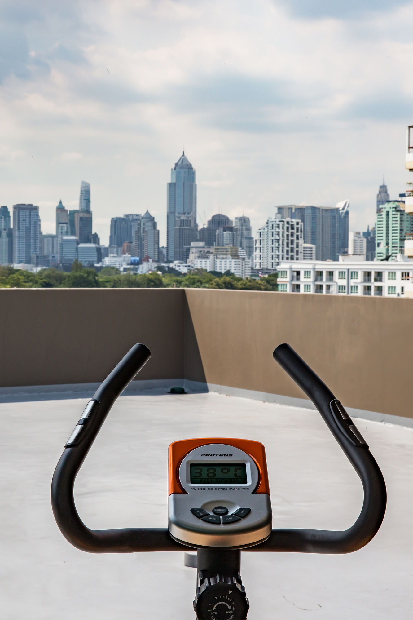 Фото Like Sukhumvit 22