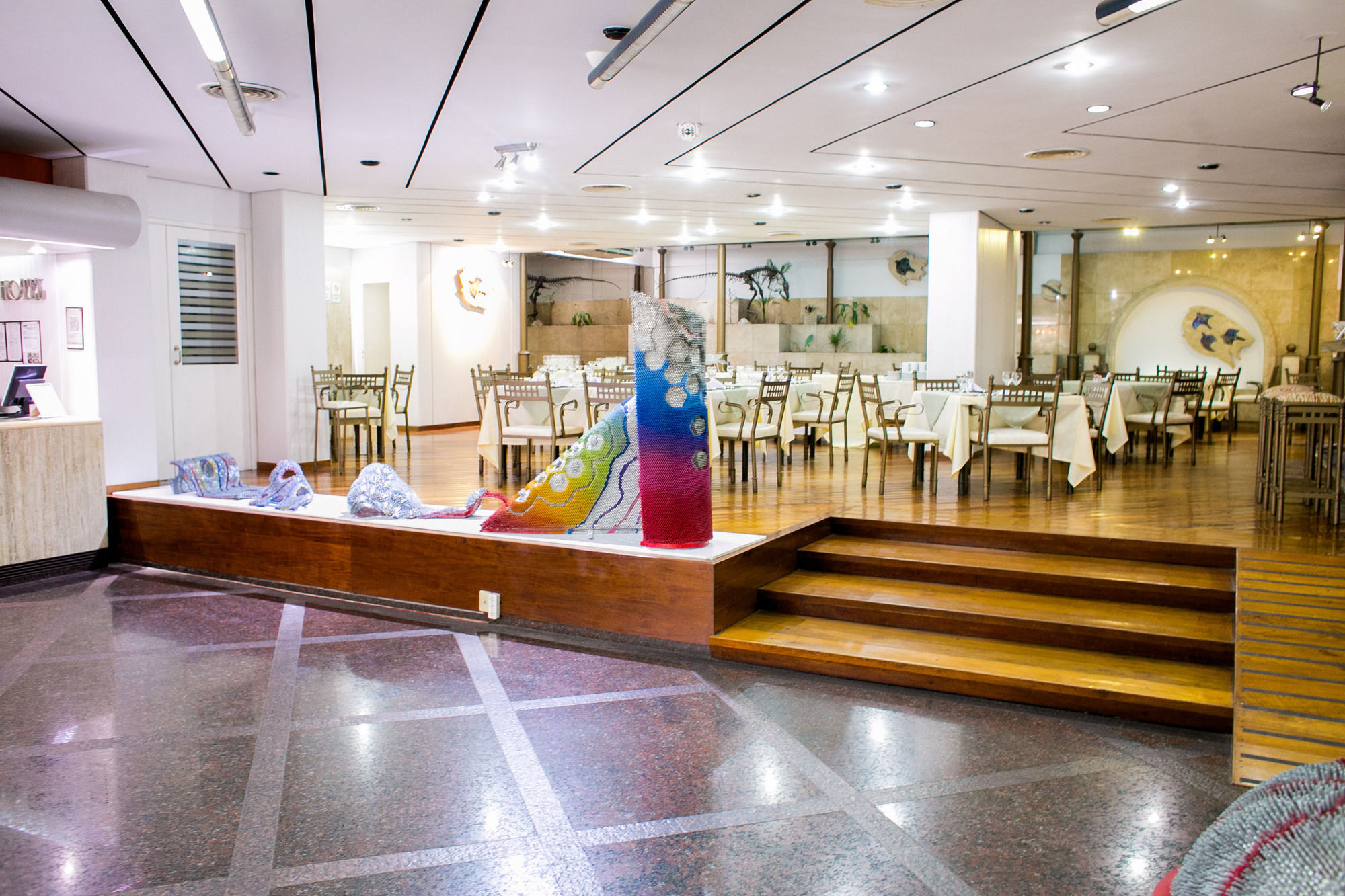 Фото Hotel Alkazar