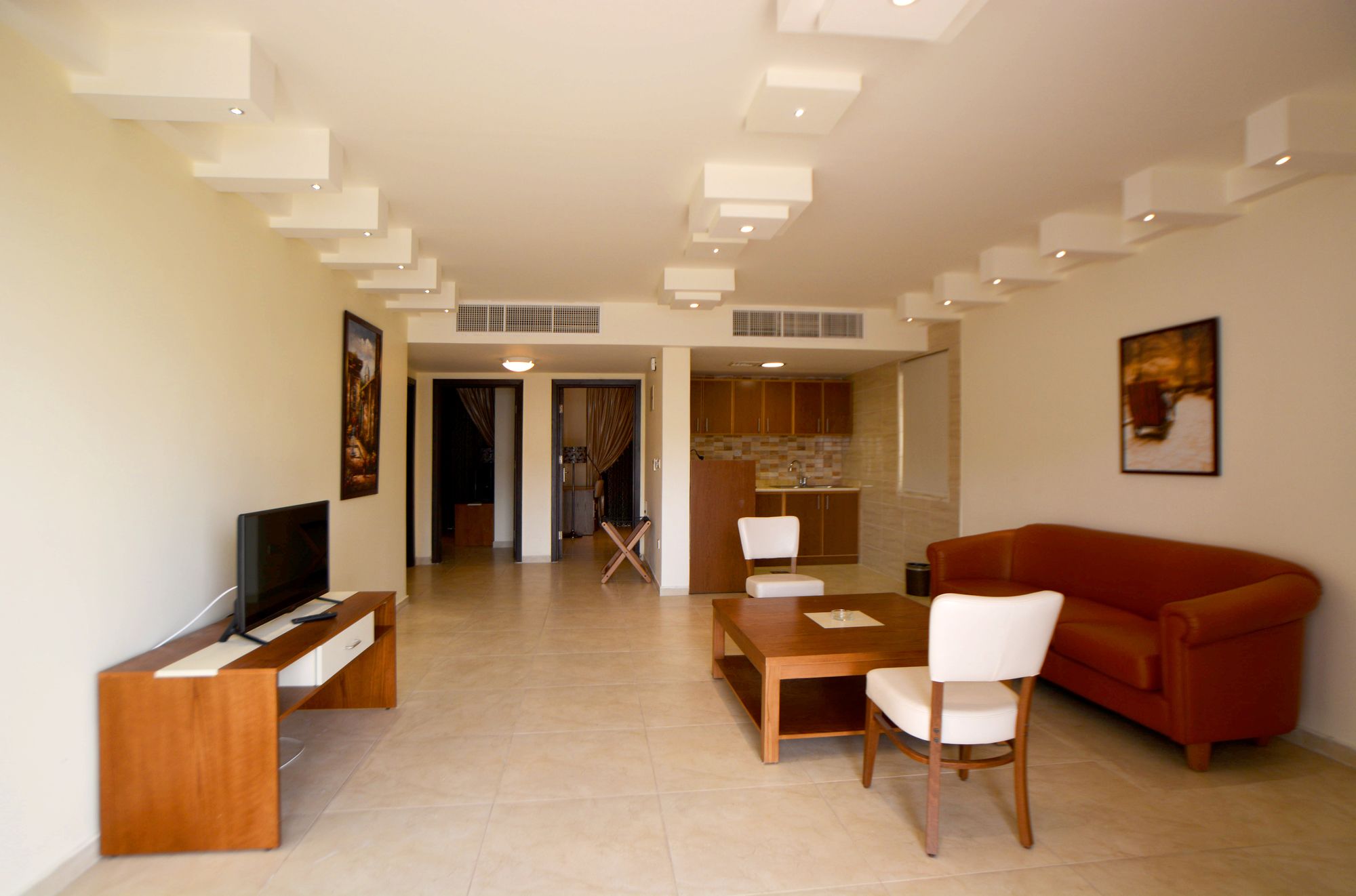 Фото Public Security Hotel & Chalets