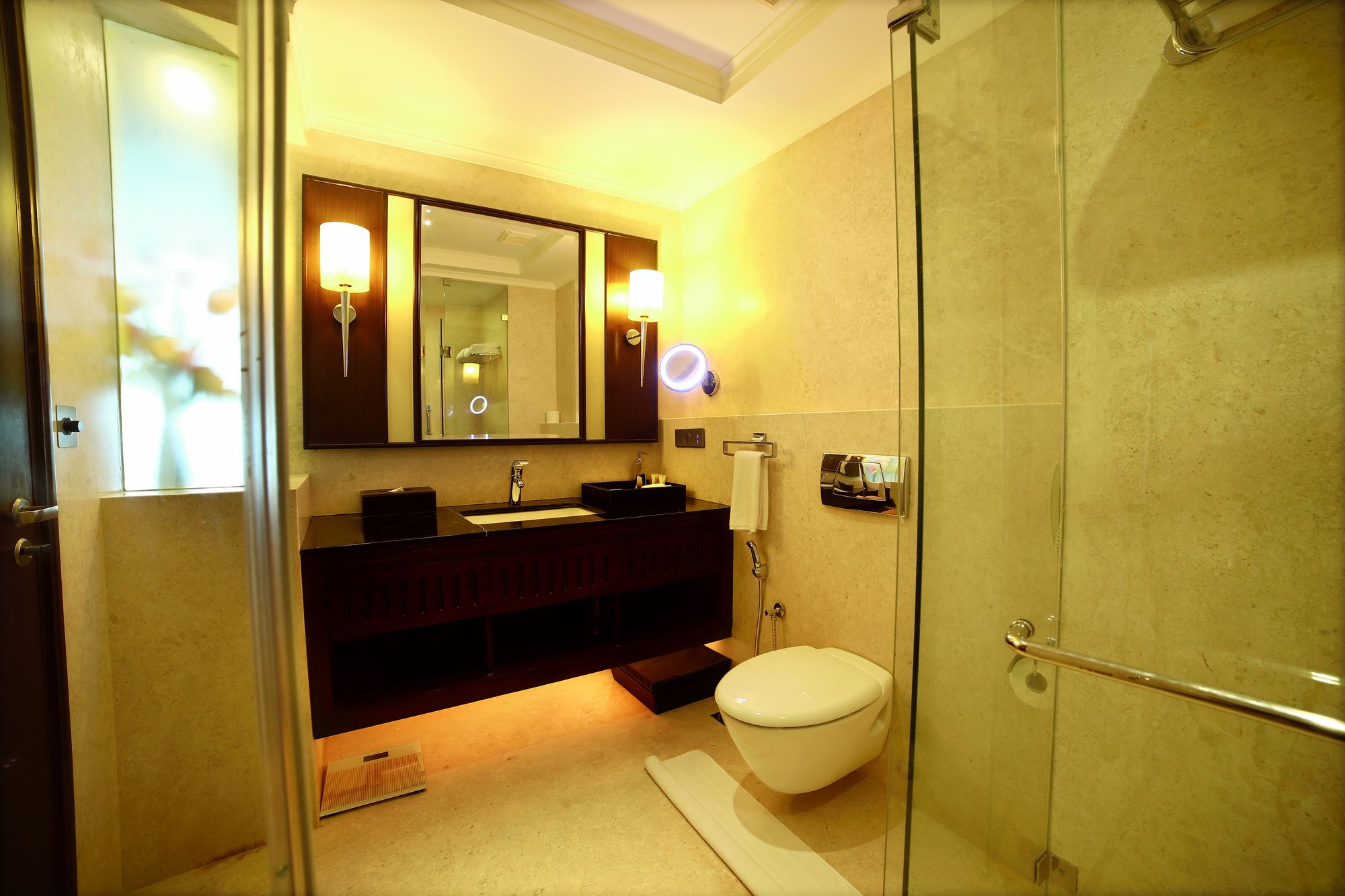 Фото Ramada Plaza by Wyndham Chennai
