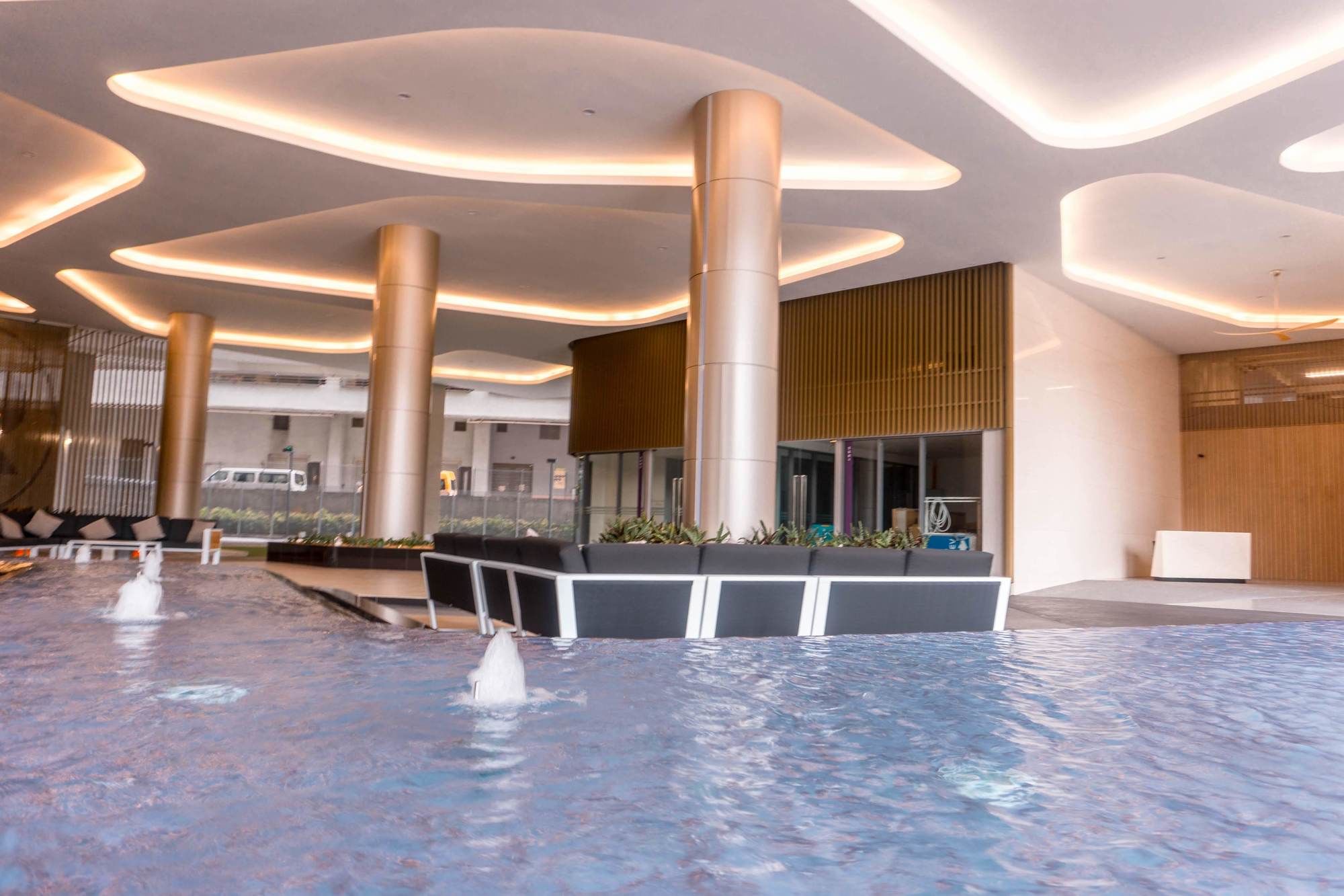 Фото Robertson Premier Suites by Subhome