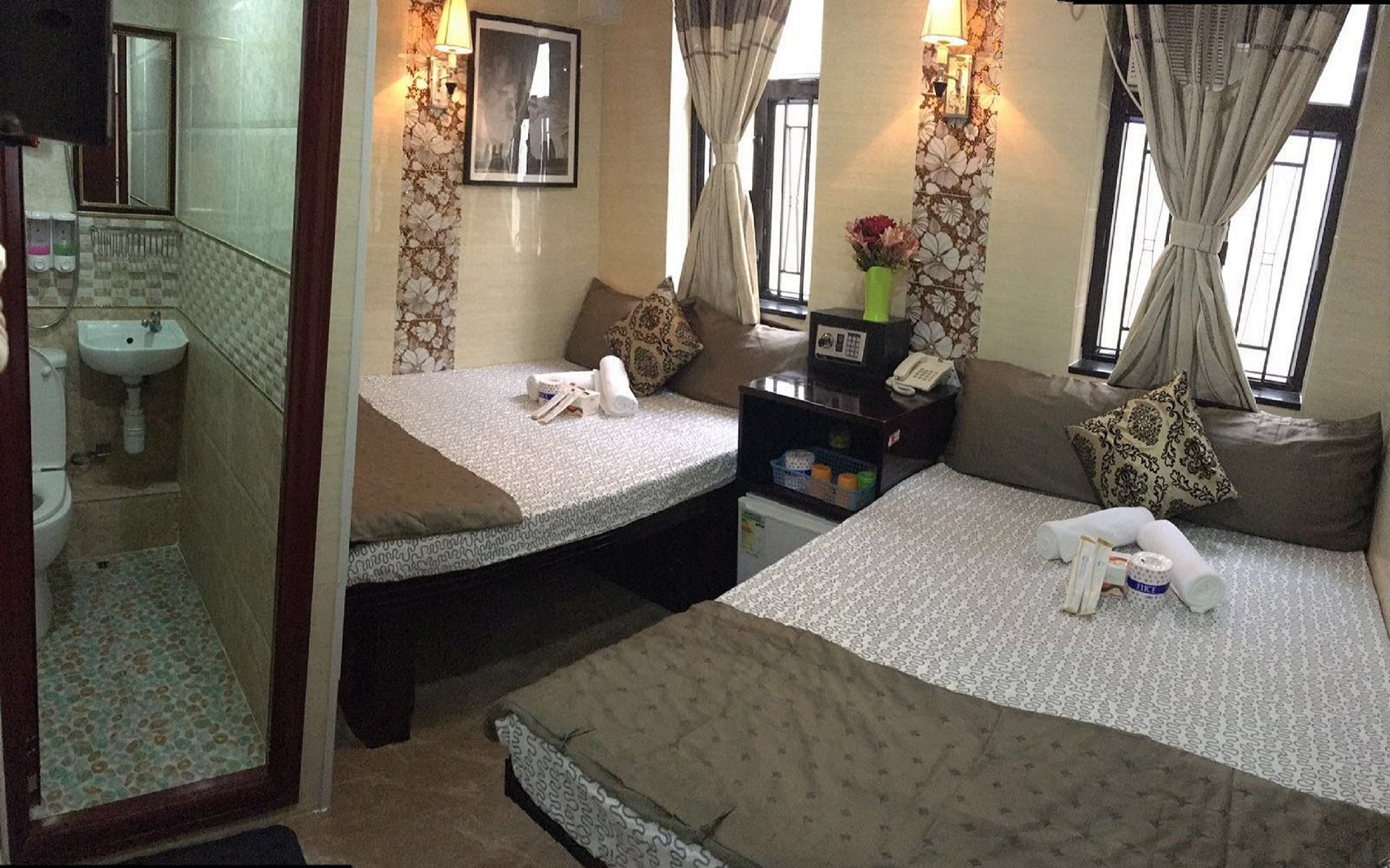 Фото Hotel Skystar