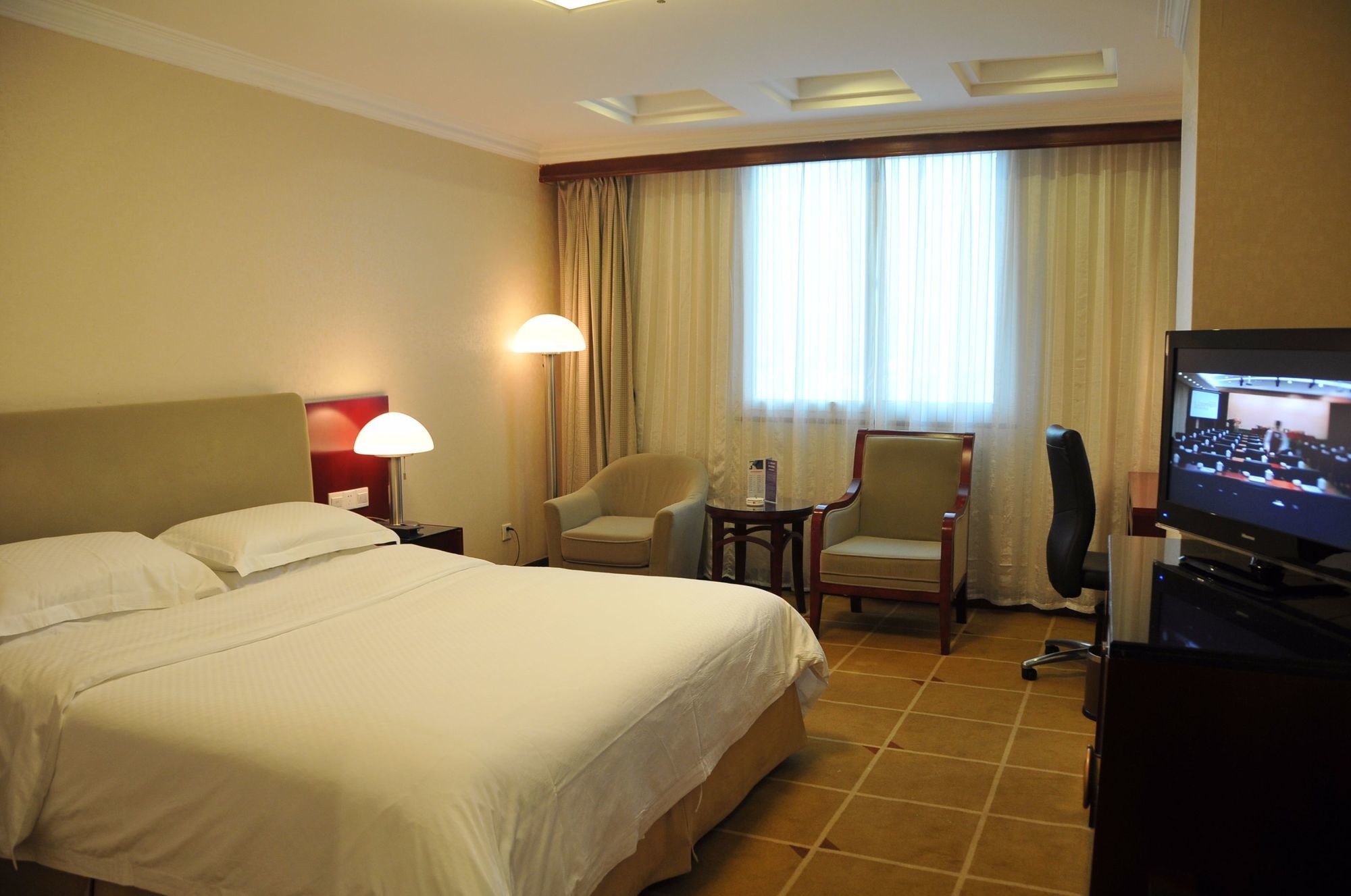 Фото Excemon Hefei Peace Hotel