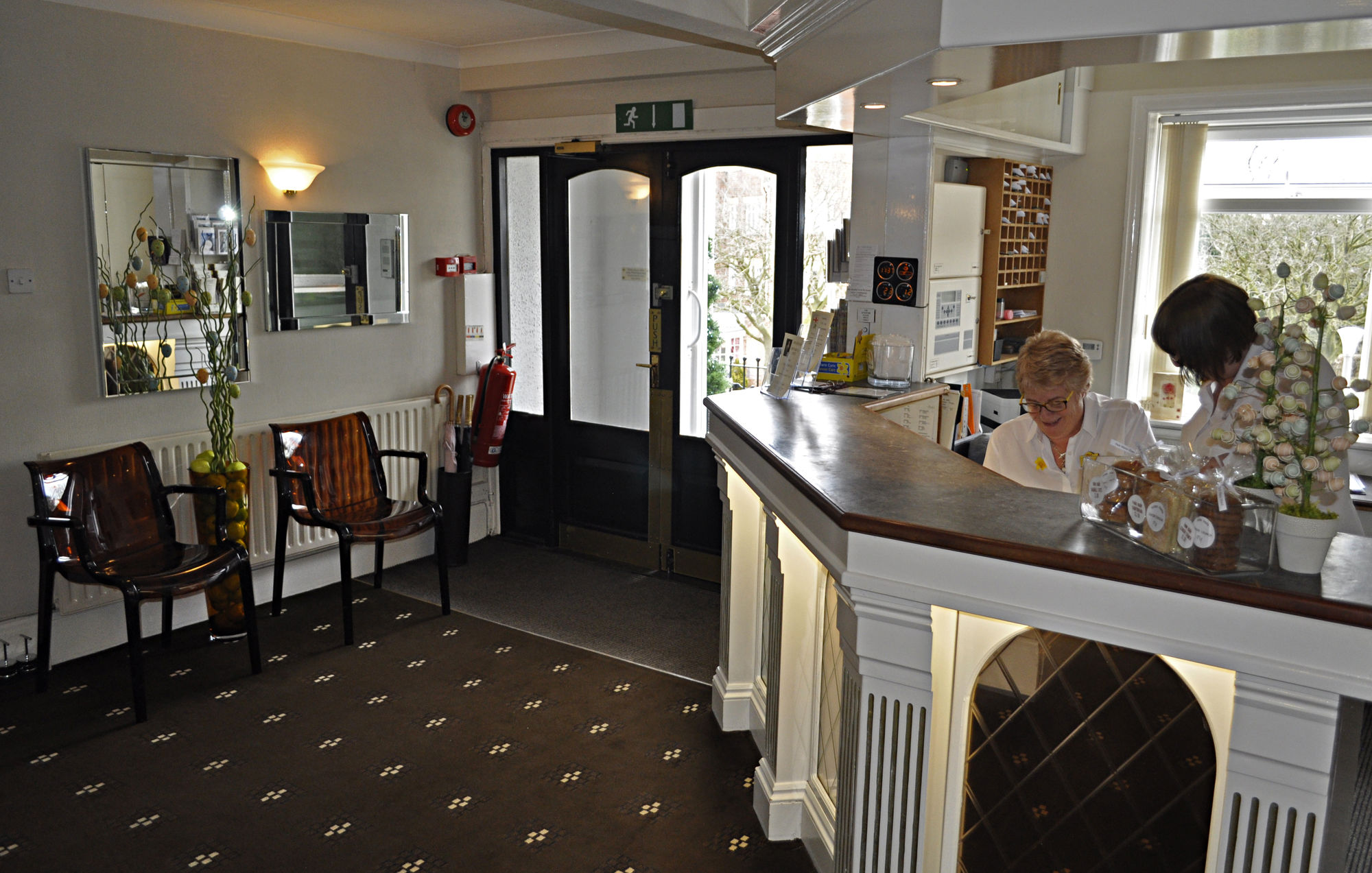 Фото Park Manor Hotel