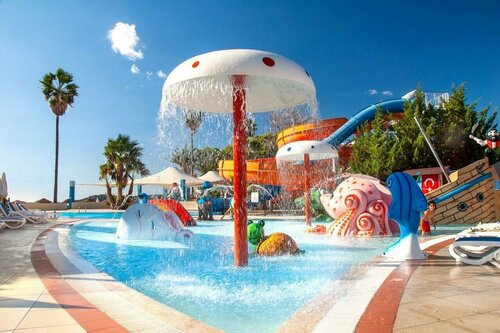 Гостиница Ephesia Holiday Beach Club в Кушадасы