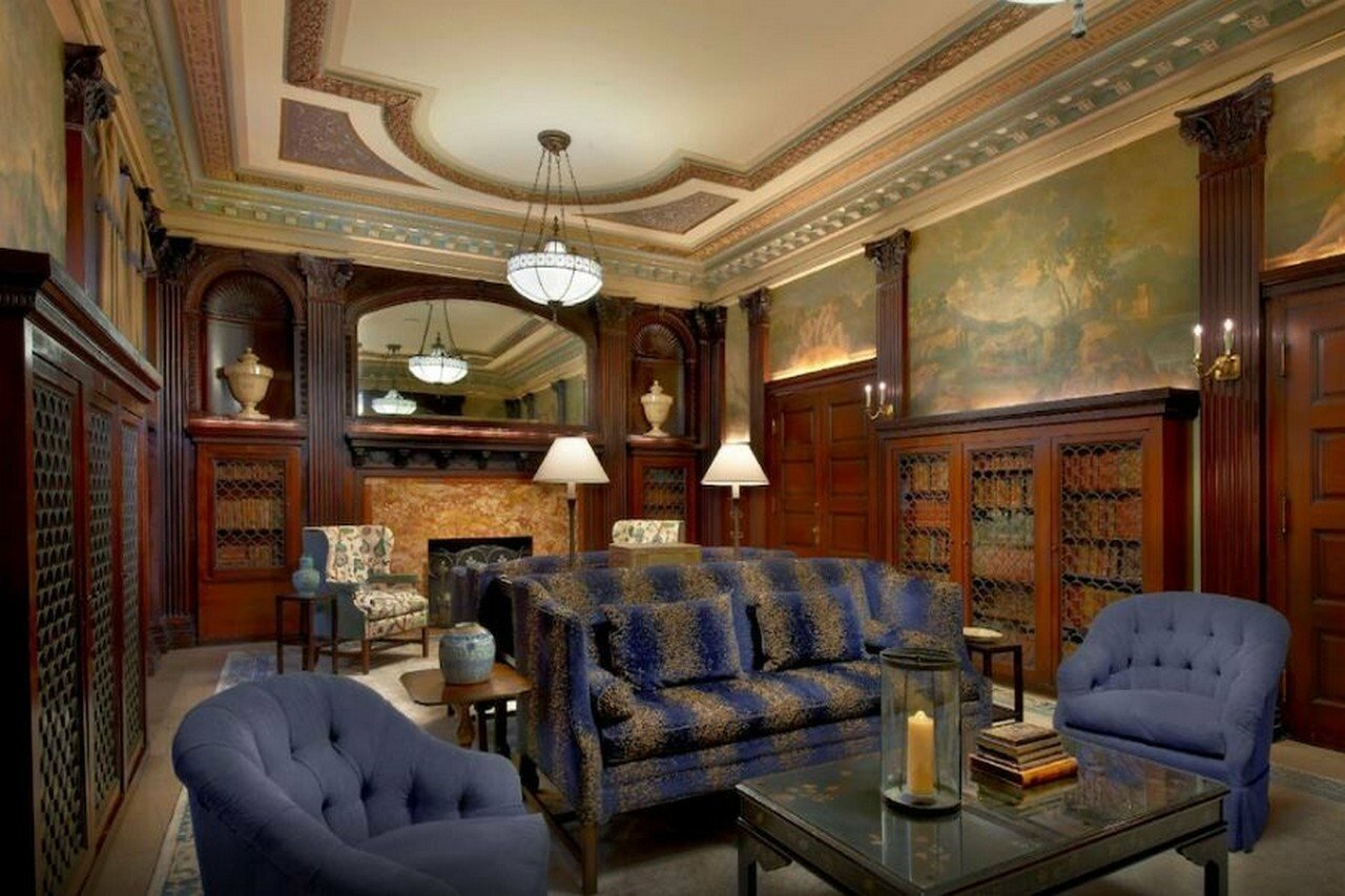 Фото Embassy Suites Baltimore-Downtown