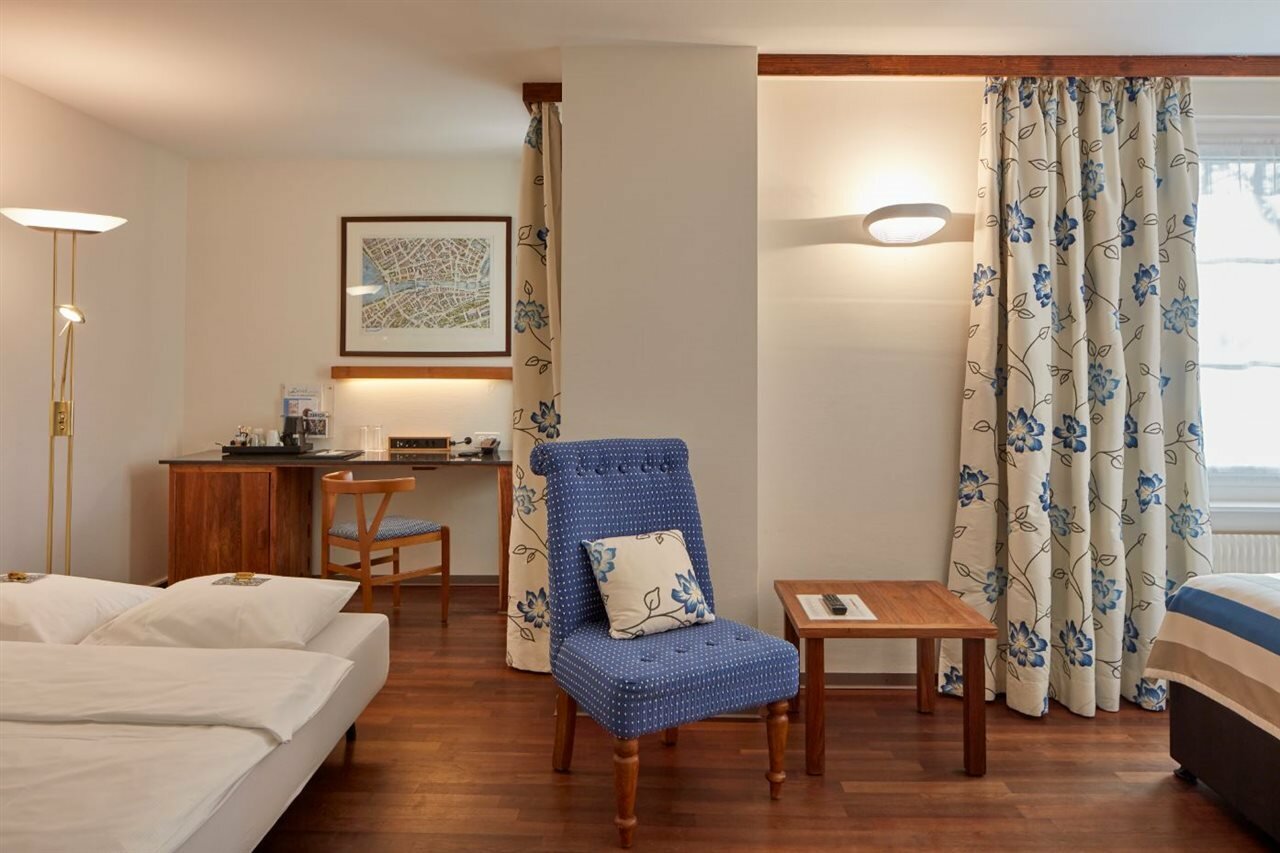 Фото Hotel Adler Zürich