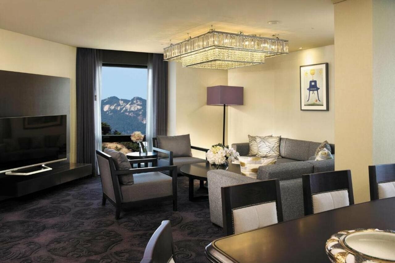 Фото Swiss Grand Hotel