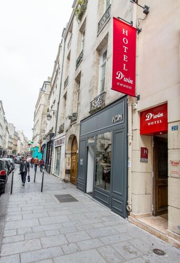 Фото D'win Hotel