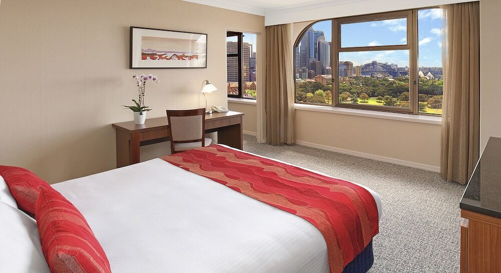 Фото The Sydney Boulevard Hotel