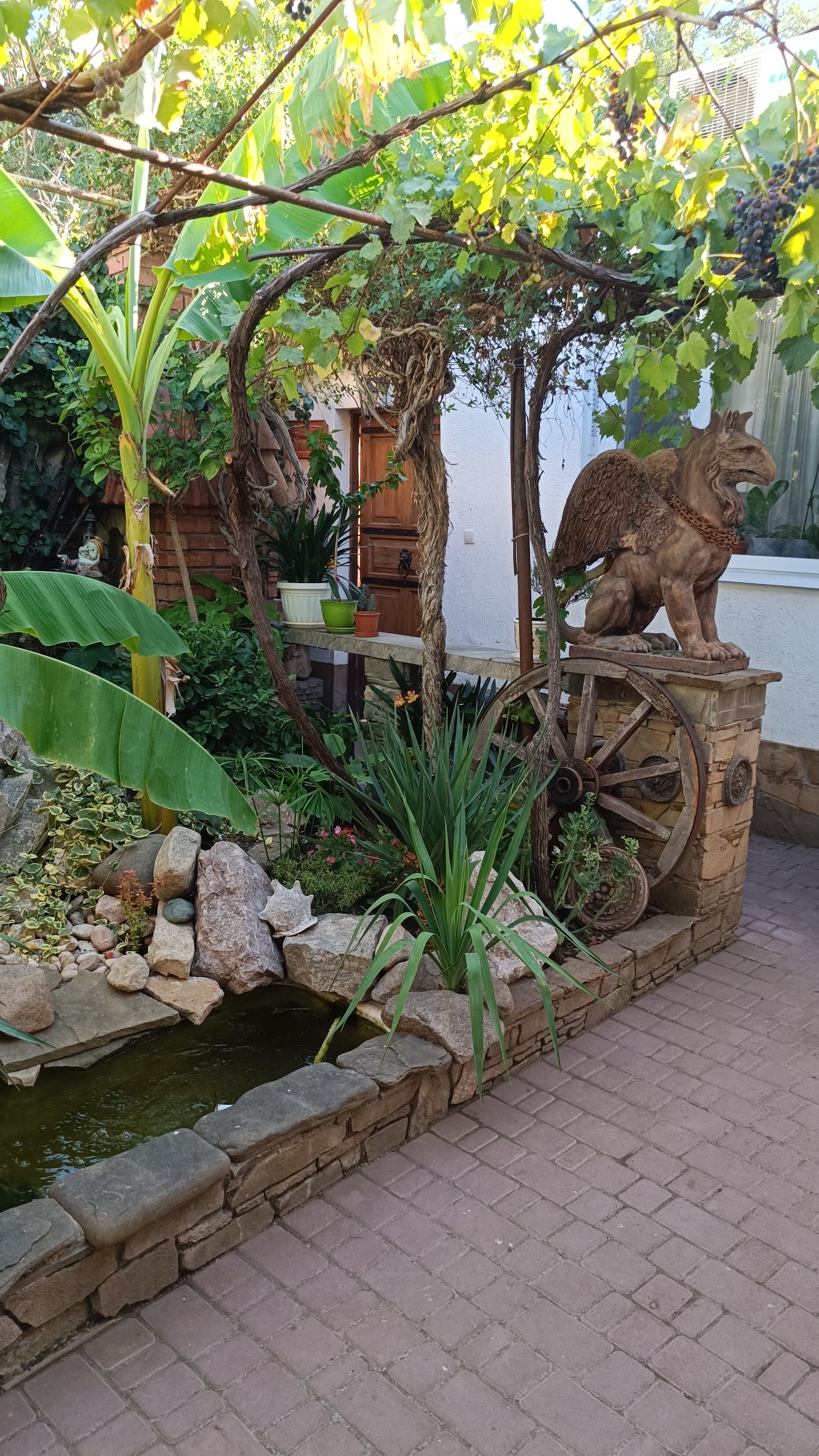 Фото Античный Дворик