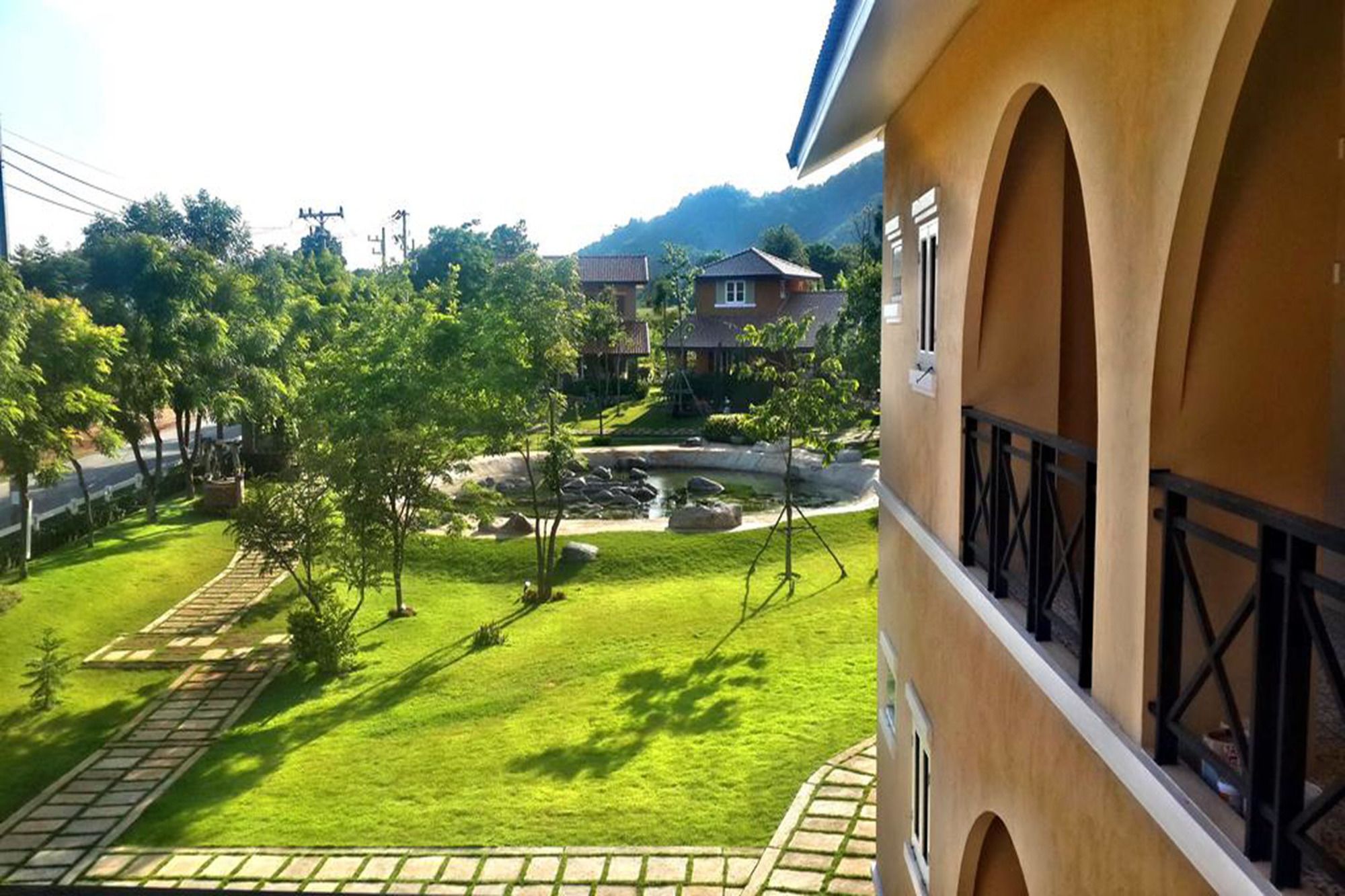 Фото Palazzo Pavone Gallery & Resort