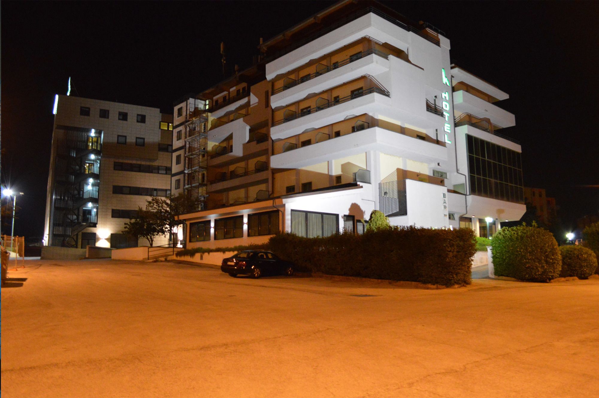 Фото отеля 3