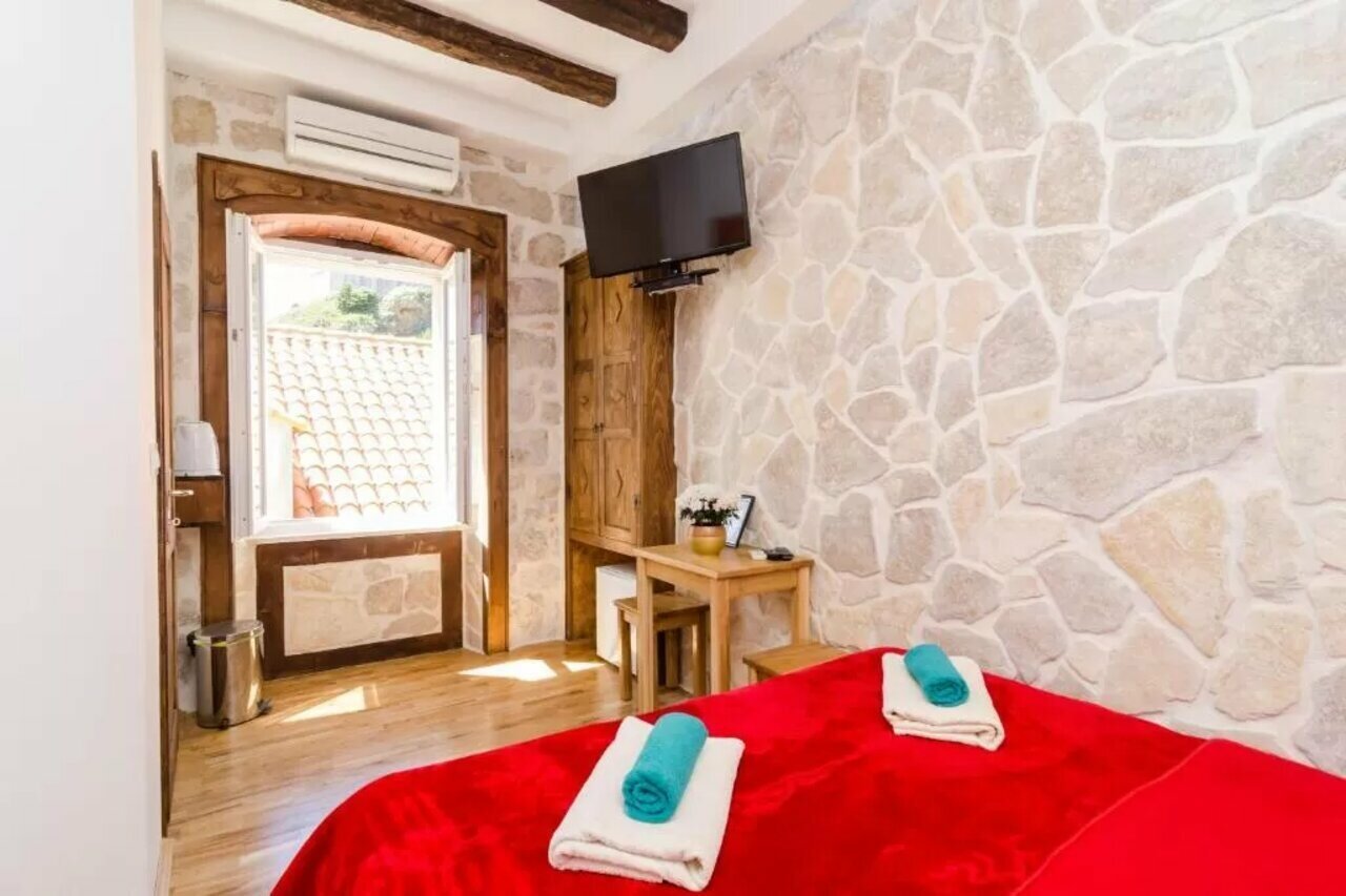 Фото Eddie´s Sea View Rooms