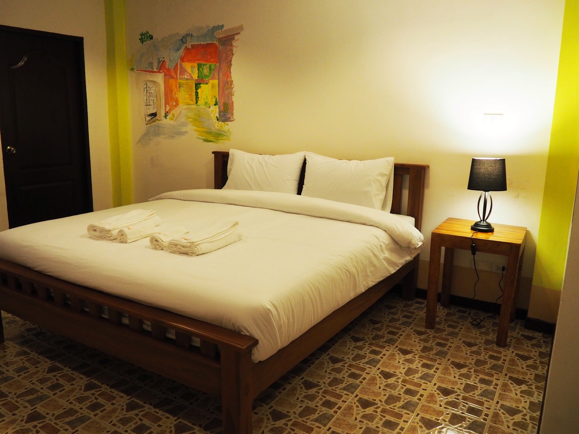 Фото Baanmae Residence