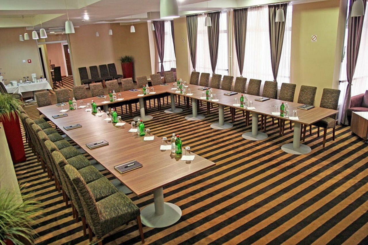 Фото Balkan Garni Hotel