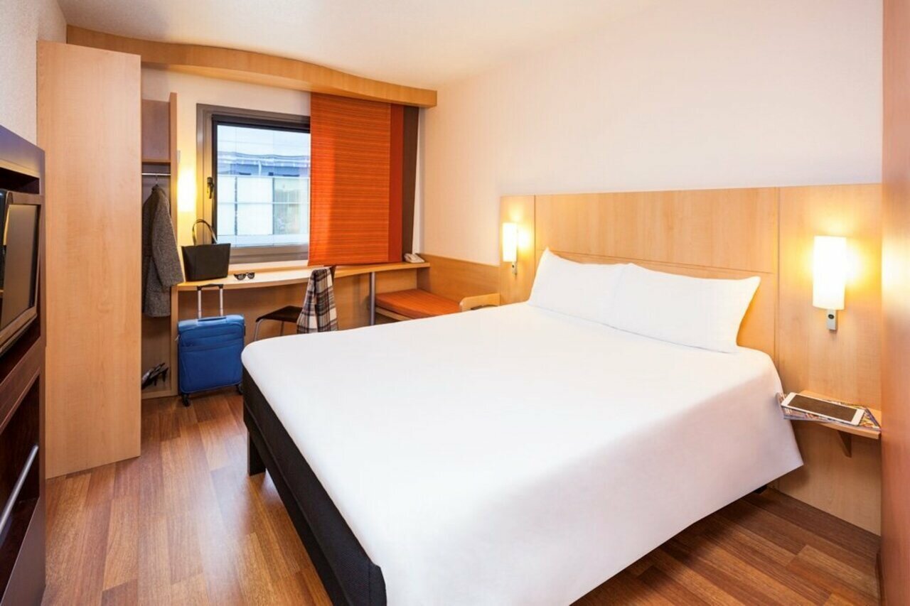 Фото Hotel ibis Madrid Alcobendas
