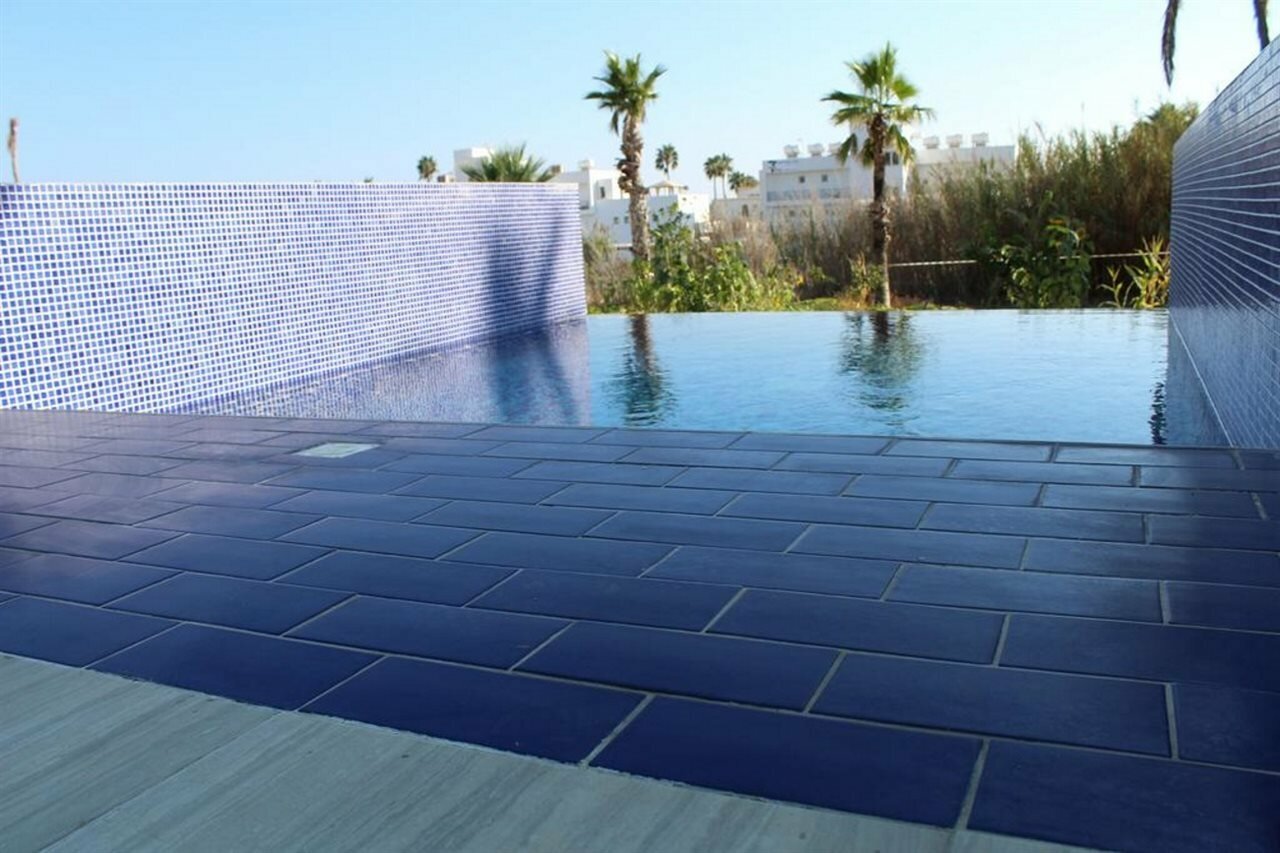 Фото Отель Fedrania Gardens