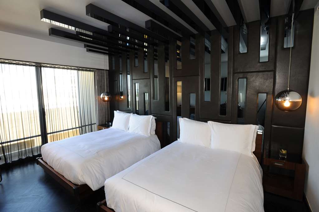 Фото Sixty Beverly Hills